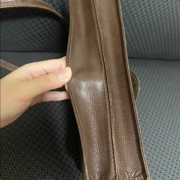 Authentic Vintage Fendi Purse - Picture 6 of 10